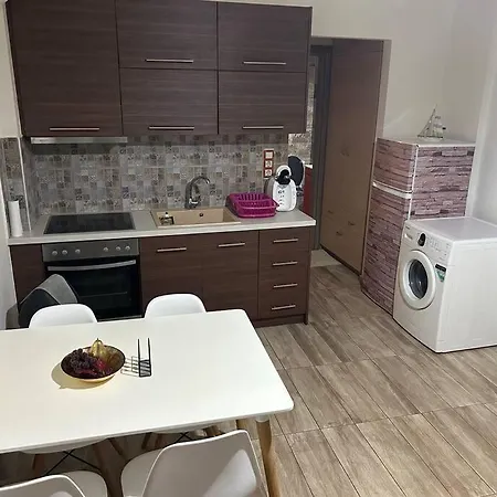 Appartement George & Lambros - *